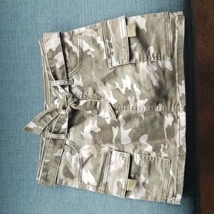 Justice girls camo skirt